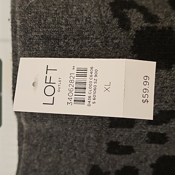 LOFT Outlet Skirt - Picture 2 of 8